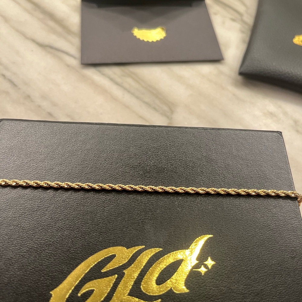 Gold Rope Chain - Picture 2 of 6